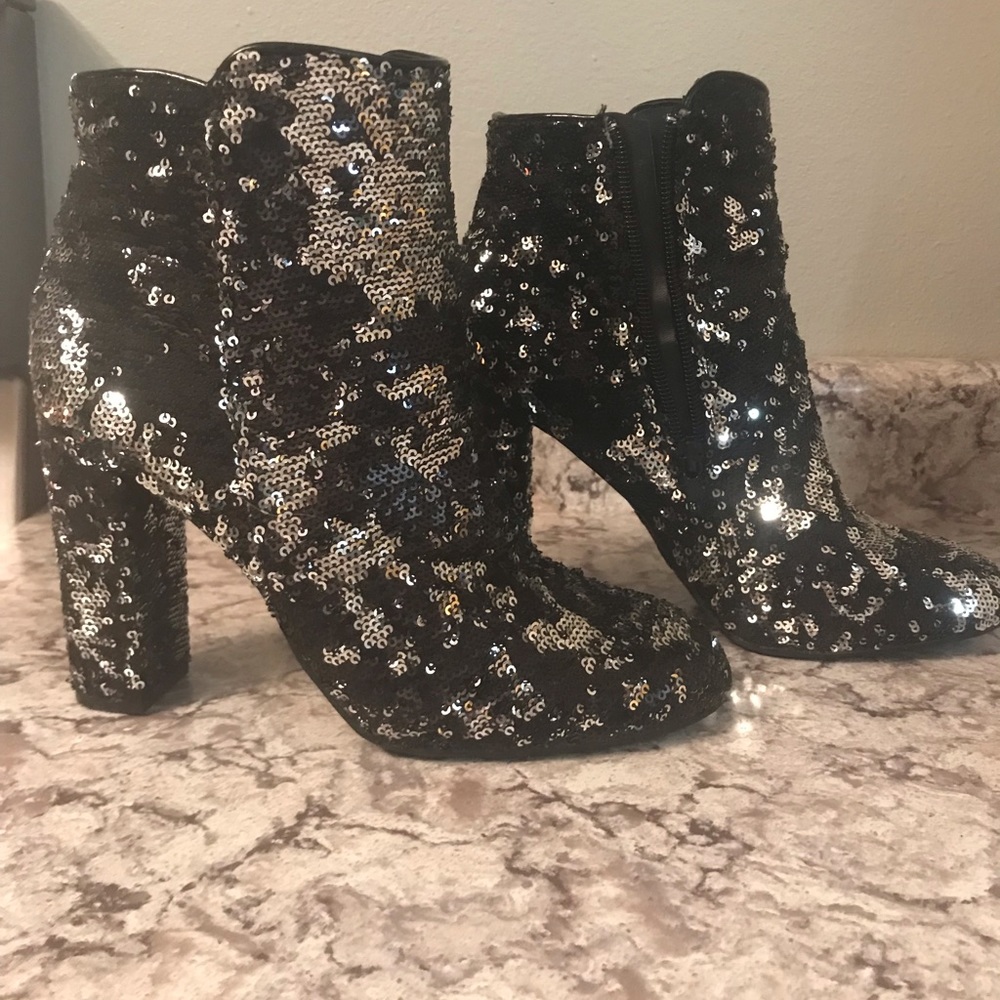 Sequence Heels